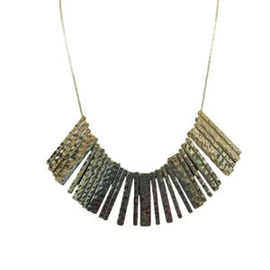 BANANA Republic silver spiked necklace